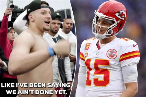 eli manning dad bod|[Fox News] Patrick Mahomes reacts to his dad